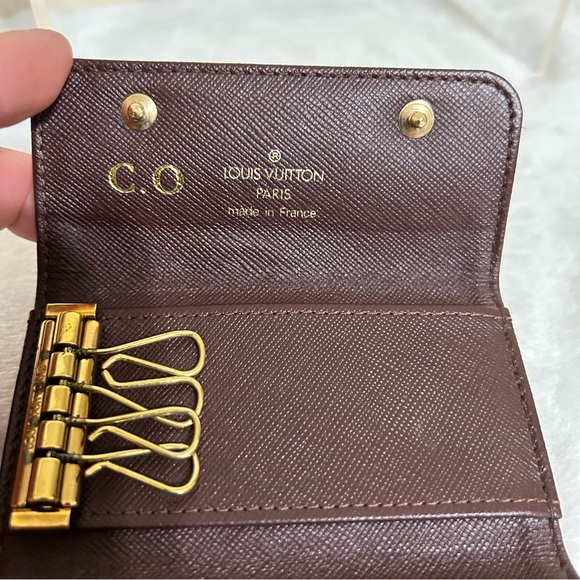 Louis Vuitton mini Lin cherry key holder - Picture 6 of 9